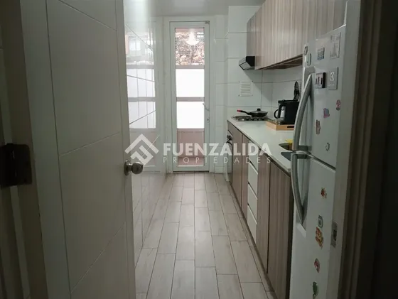 Venta Departamento En Santiago, 2 Dormitorios, 2 Baños