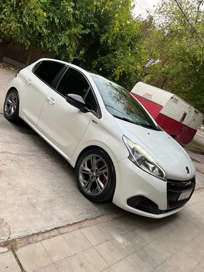 Peugeot 208 1.6 Gt Thp