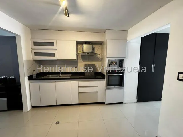 Venta Hermoso Townhouse Ubicado En Terrazas De La Ensenada Barquisimeto Mehilyn Perez Tu Asesor De  Confianza