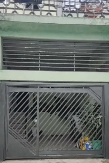 Sobrado, 2 Quartos, Sendo 1 Suíte Com Sacada, Condomínio Fec