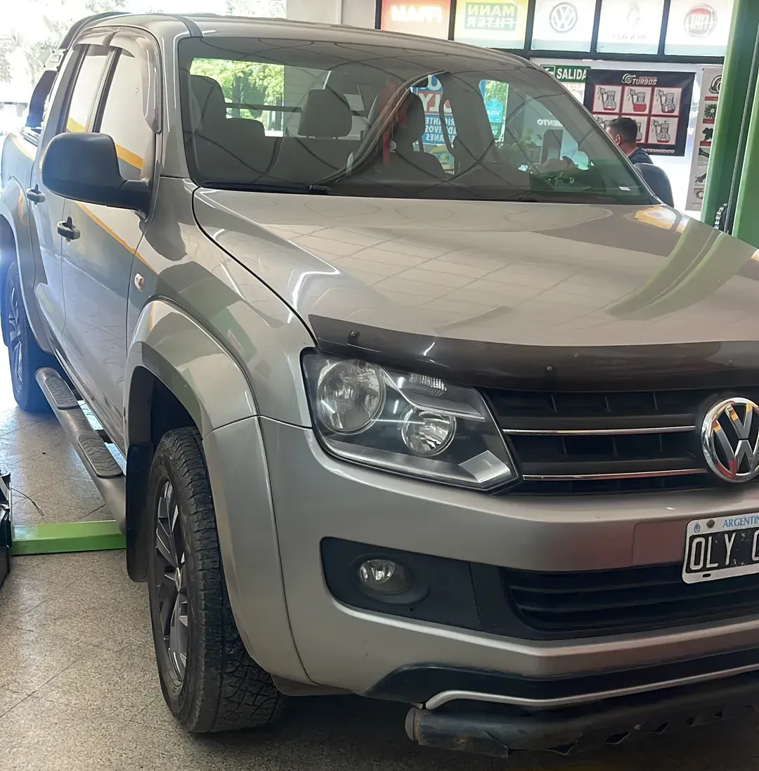 Volkswagen Amarok 2.0 Cd Tdi 4x2 Dark Label + Rp Sensor