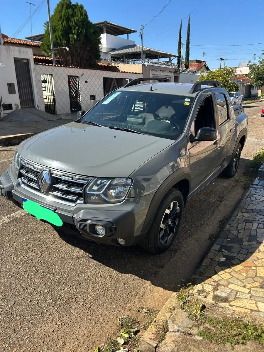 Renault Oroch 2023 1.3 Outsider Tce X-tronic 4p — foto 2