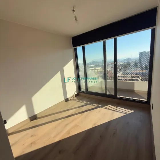 Arriendo Departamento Las Dalias Con Estacionamiento