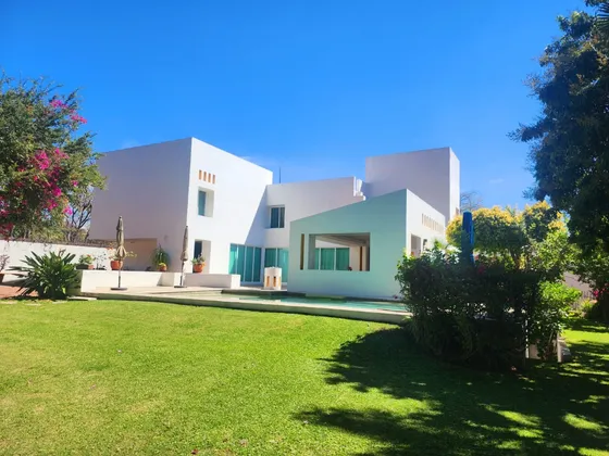 Residencia En Fracc. Real De Tezoyuca