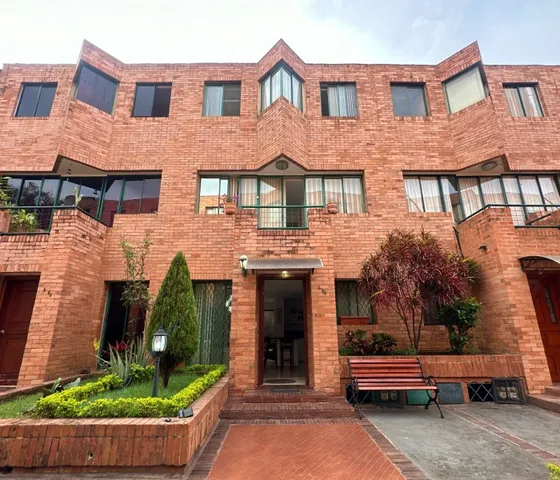 La Mejor Casa En Venta Del Condominio Pio Xii Barrio El Lido Cali Doble Parqueadero
