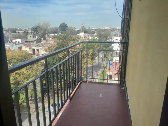Venta Departamento 2 Amb Caseros                
