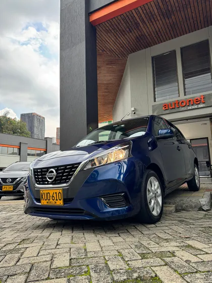 Nissan March 1.6 Sense Mecanico