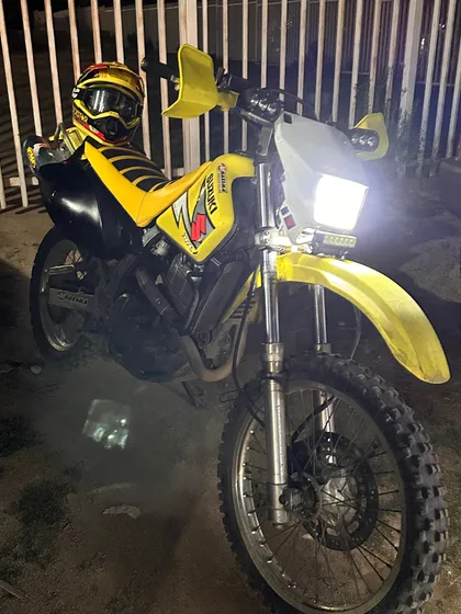 Suzuki Dr650