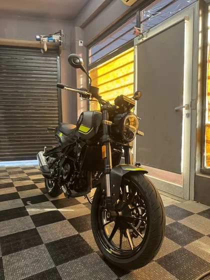 Benelli Leoncino 250. Version Con Abs