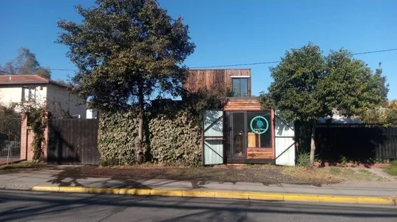 Casa Con Sala De Venta, 3d 2b Cerca De Metro Los Orientales