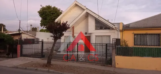 Casa A Pasos Del Centro De Quilpue 4 Dormitorios 2 Baños