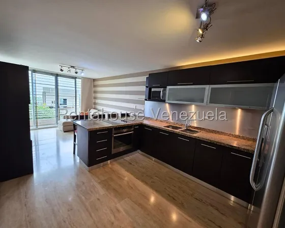 En Venta Hermoso Apartamento, Totalmente Remodelado En El Encantado Jm-rc 25:23746