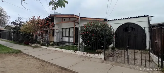 Casa A Pasos De Balmaceda