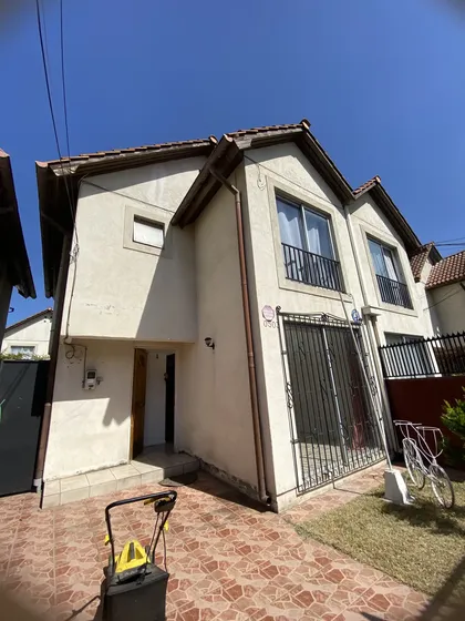 Viva Cómodamente En Una Casa Recién Remodelada