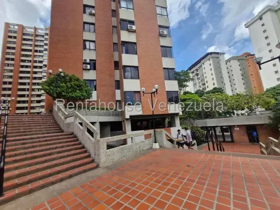 Apartamento En Venta En Lomas Del Avila Fjg 26-3360