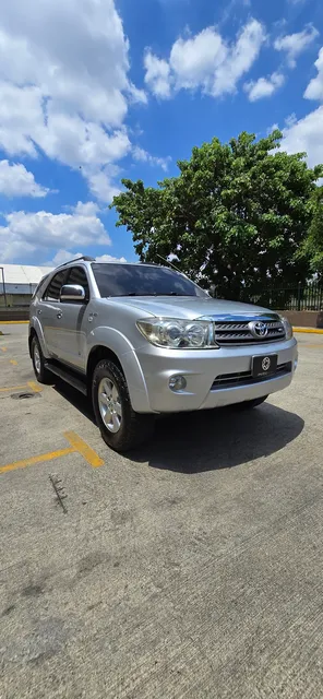 Toyota Fortuner 4x4