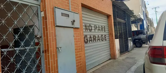 Venta De Edificio En Boleita Industrial De 4 Pisos De 240m2 Cada Planta Total 960 Acropolis Mm