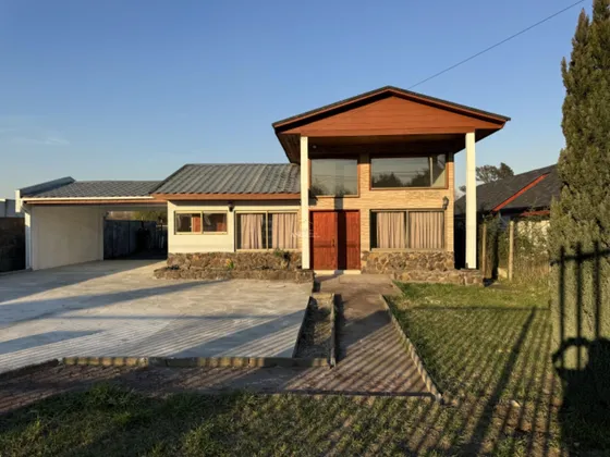 Hermosa Casa, Cond. Los Maitenes, A 0.9 Km De Los Ángeles. 