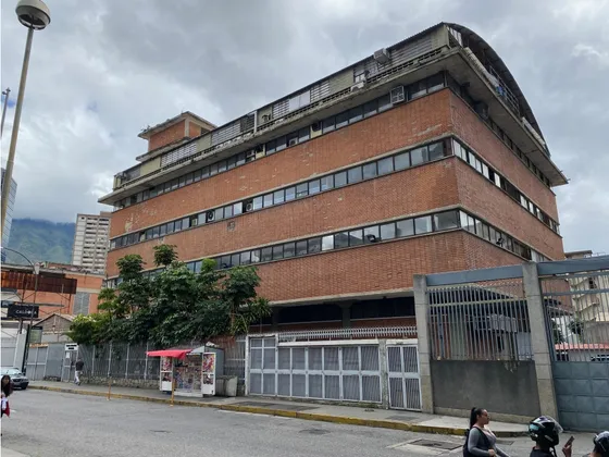 Alquiler Planta Industrial 477m2 Los Ruices 4969