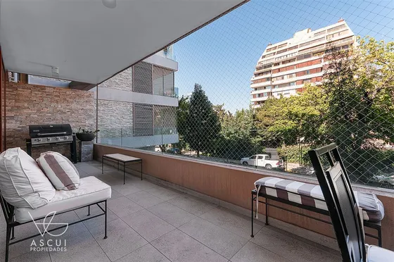 Dpto 2 Dorm, 2 Baños, Excelente Ubicación Y Estado