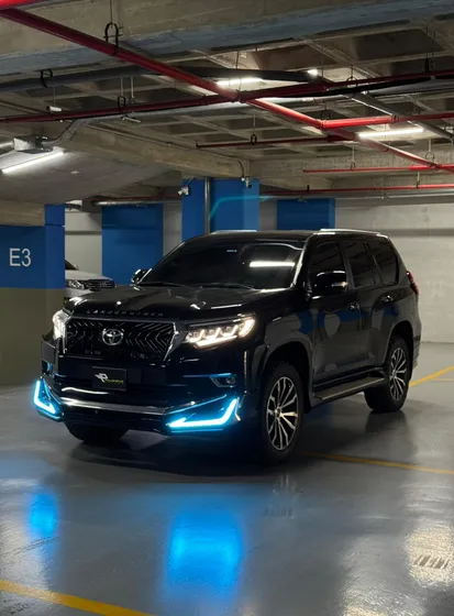 Toyota Land Cruiser Prado Vx