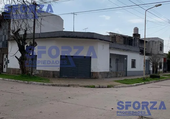 Local En Esquina Con Casa Al Lado En Venta Gran Oportunidad