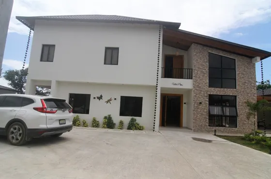 Casa En Venta En Bani Villa Recién Construida Dentro Del Proyecto Eco Turísticas Campomar Rodeada Del Sabroso Mango Banilejo, Aguacates Y Plátanos, Con Todas La Comodidad Y Seguridad Que Quieres