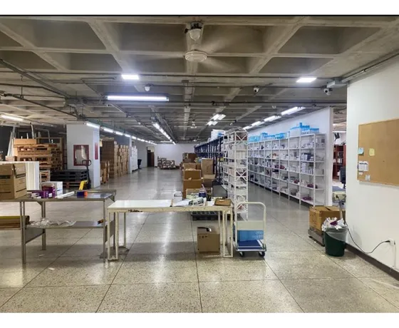 Alquiler Local Comercial Para Depósito Almacen 611 Mts2