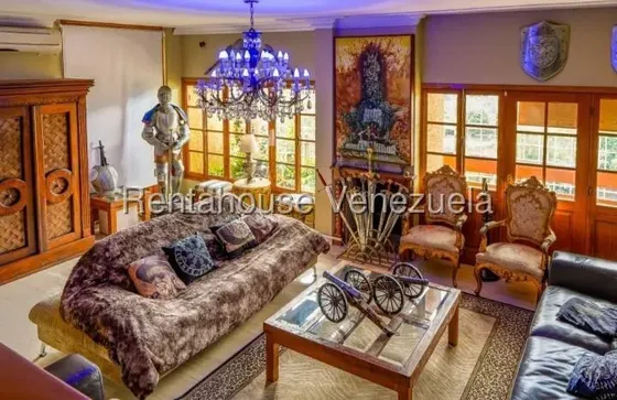 Jg Cod Flex 26-20183 Se Vende Bella Y Espectacular Casa Multinivel En El Peñon