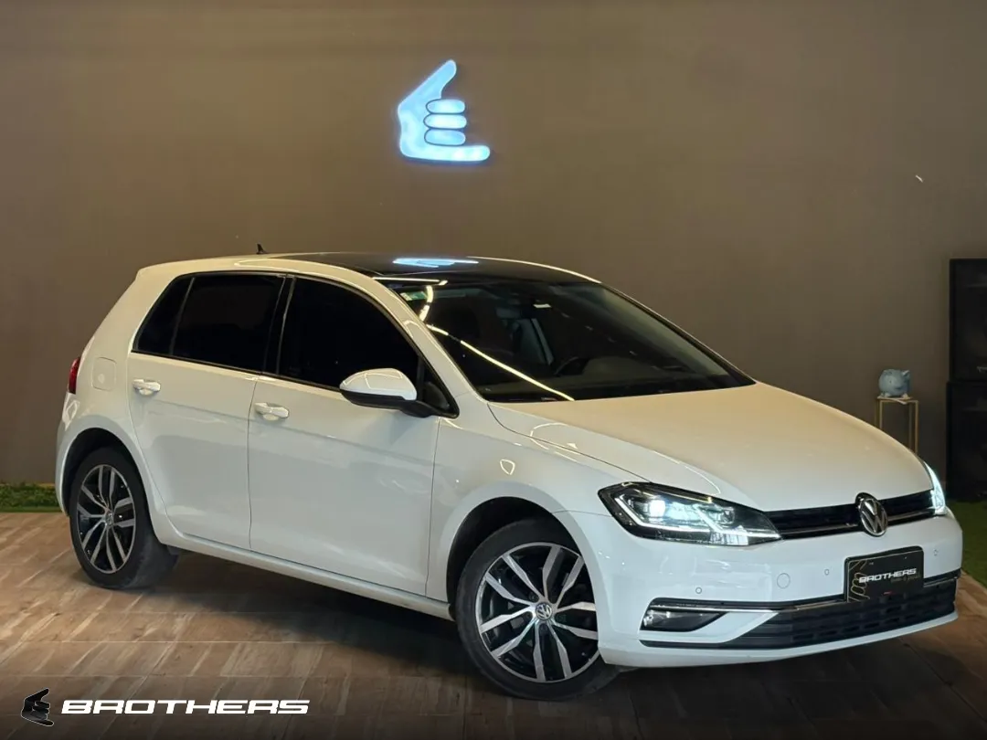 Volkswagen Golf 1.4 Highline TSI DSG