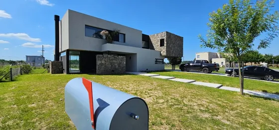 Terravista Casa Minimalista A Estrenar 