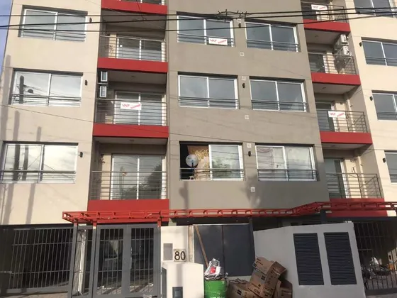 Departamento En Alquiler En Bernal Centro