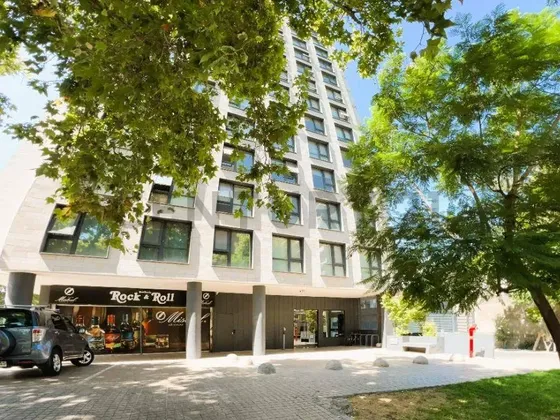 Venta Departamento 1d 1b 1est Y Bodega. Av Sucre. Ñuñoa