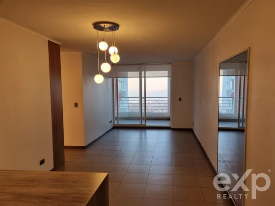 Departamento En Venta De 2 Dorm. En Viña Del Mar