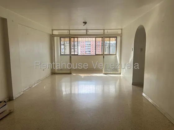 Venta Apartamento Quinta Crespo 98.76 M2 3 Hab 2 Baños 1 Puestos / Isabel 26-21831