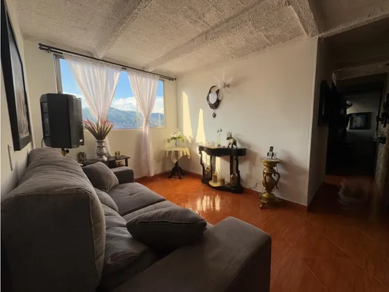 Apartamento En Venta En Sabaneta, Sector Virgen Del Carmen