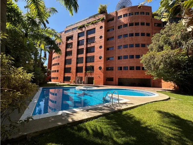 Se Alquila/vende Apartamento 320m2 3h+s/3b+s/4p. Sebucan