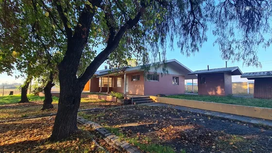 Casa Con Bodega En Arriendo San Joaquín De Los Mayos Machalí