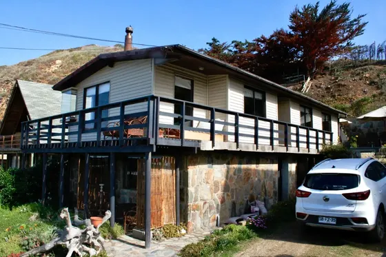Casa En Venta En Los Molles Frente Al Mar Con Terraza