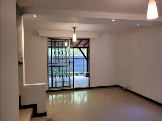 Venta Casa En Condominio De 117mts2 Valle Del Lili, Sur De Cali, 12047