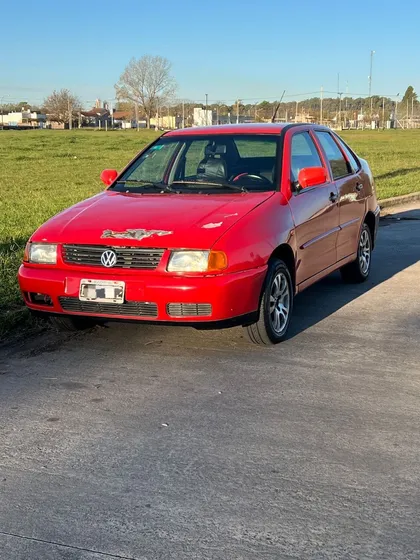 Volkswagen Polo Classic 1.6 Mi