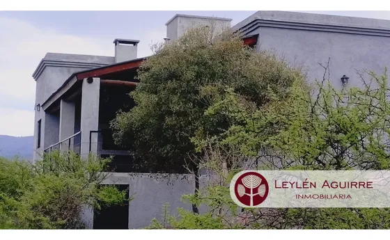 Venta Casa En Tanti. La Mejor Vista Al Arroyo Villa Flor Serrana