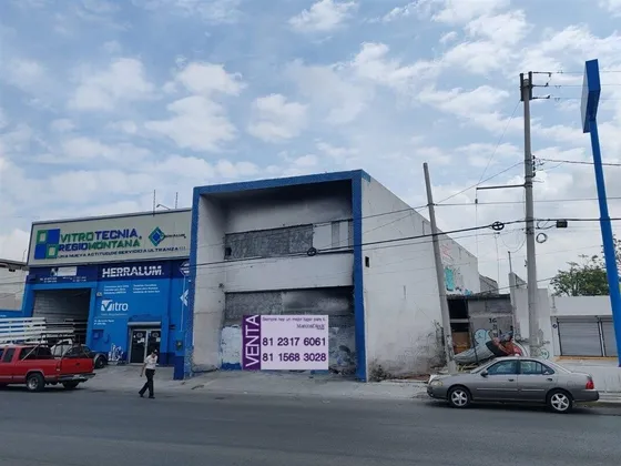 Bodega Comercial En Venta En Bernardo Reyes