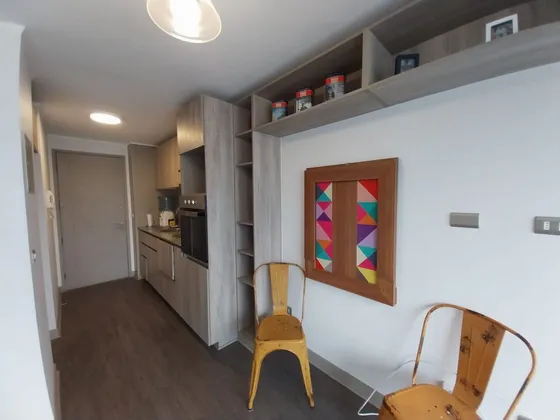 Venta Depto Tipo Estudio En Av Portugal Con Copiapó / Metro