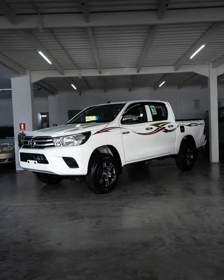 Toyota Hilux 2.7