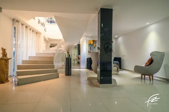 Hermosa Casa En Laureles 