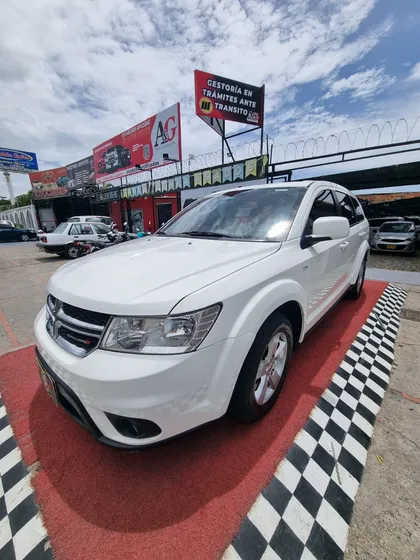 Dodge Journey Sxt 2.4 At