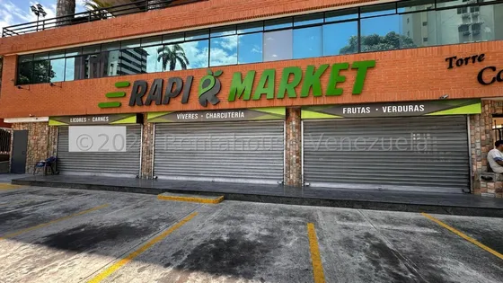 Fondo Comercio Negocio En Venta Supermarket Mercado Alimentos A Pie De Calle Con Mobiliario En Calicanto Estef 25-2816