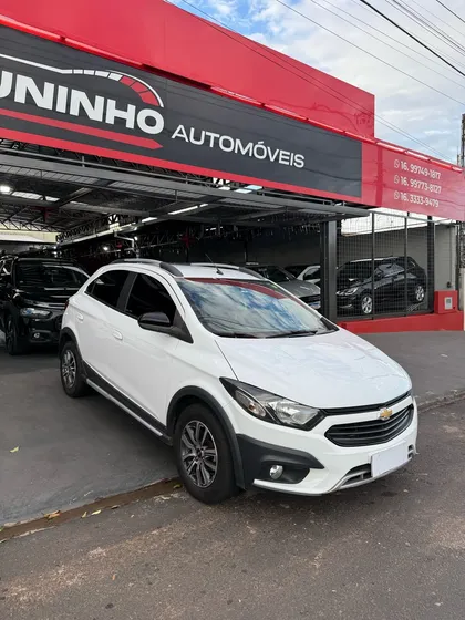 Chevrolet Onix 1.4 Activ 5p