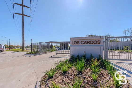 Barrio Privado En Los Cardos